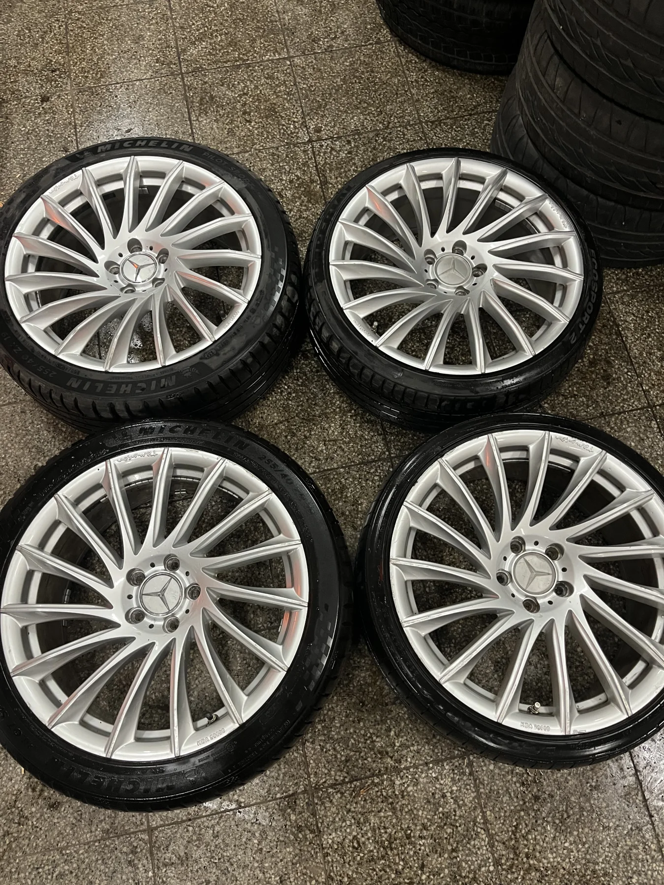 Alu kola 5x112 r19 TOMASON TN16