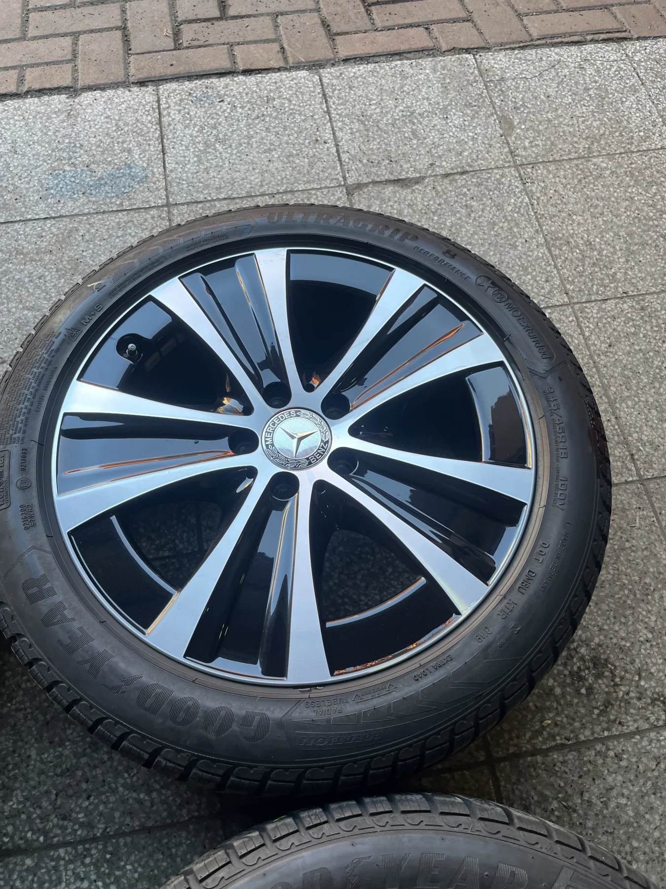 Alu kola 5x112 r18 Mercedes TPMS – fotografie 3