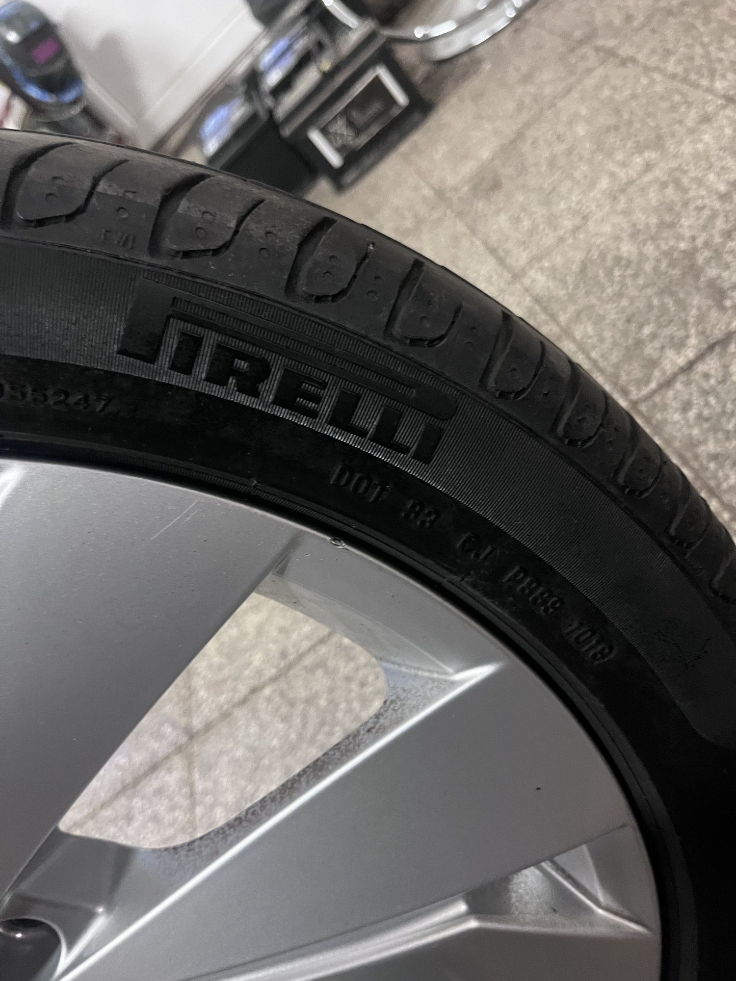 Alu kola r17 5x112 Volkswagen Golf 8 – fotografie 7