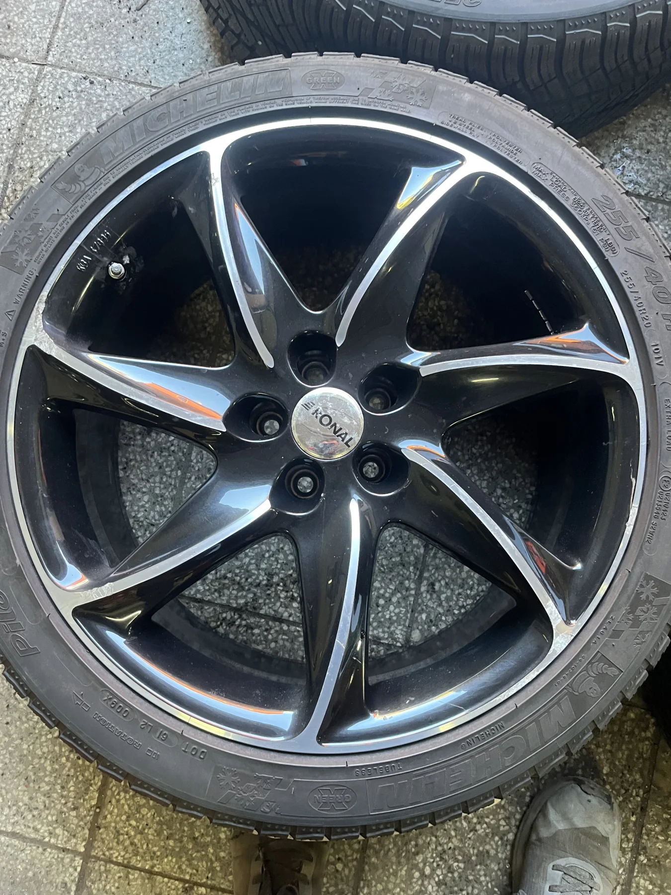 Alu kola 5x112 r20 RONAL - TPMS – fotografie 3